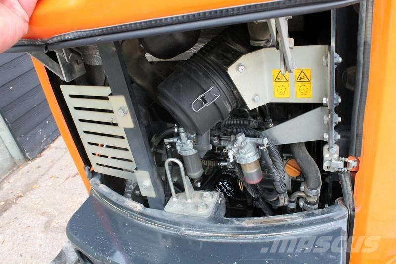 Hitachi ZX 26 U Minikaivukoneet < 7t