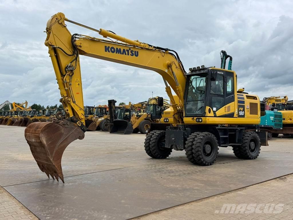 Komatsu PW180-11 Pyöräkaivukoneet