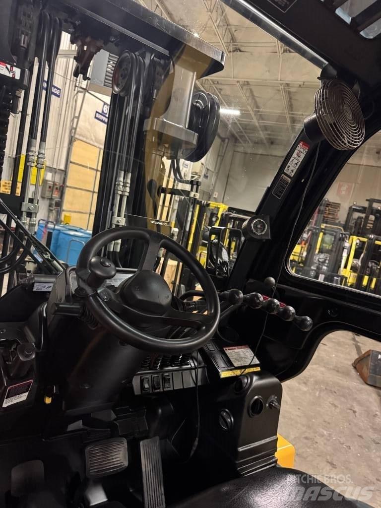 CAT DP 70 Muut haarukkatrukit