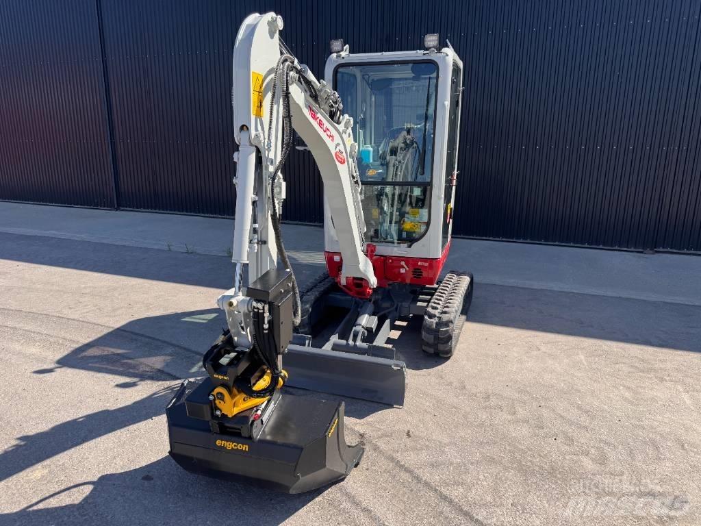 Takeuchi TB 320 Minikaivukoneet < 7t