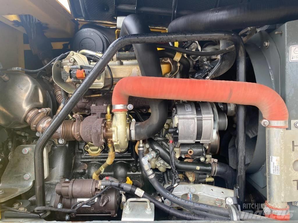 Wacker Neuson EW 100 Pyöräkaivukoneet