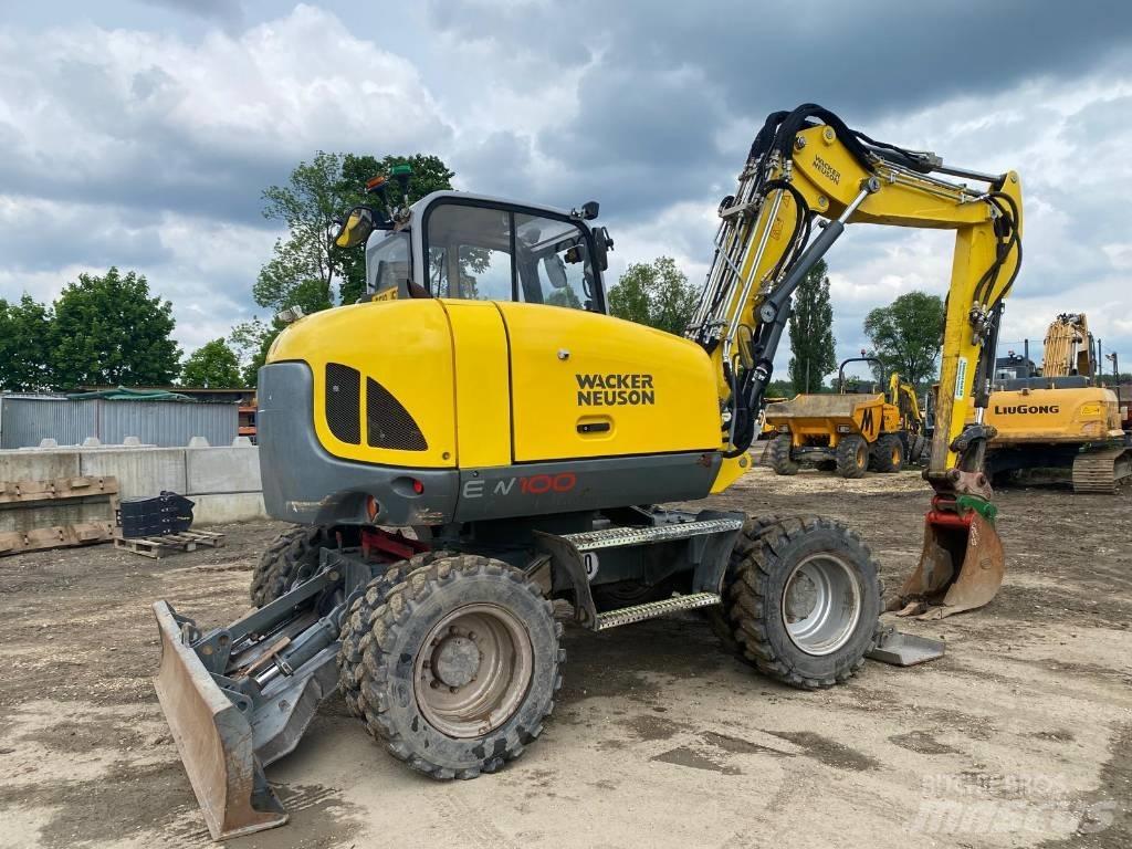 Wacker Neuson EW 100 Pyöräkaivukoneet