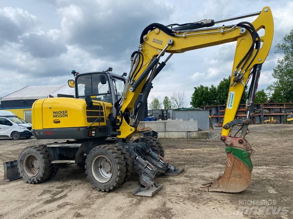 Wacker Neuson EW 100 Pyöräkaivukoneet