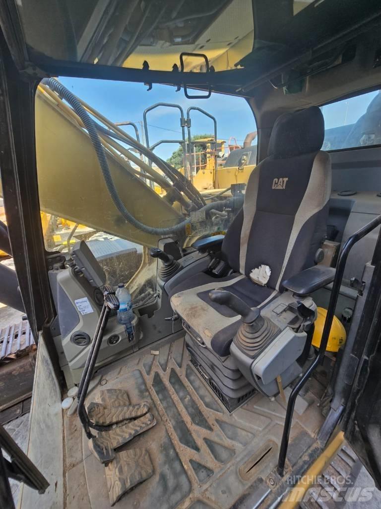 CAT 329 E LN Telakaivukoneet