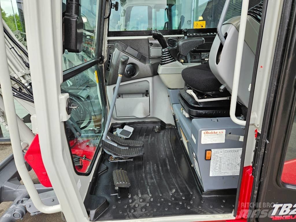 Takeuchi TB 230 Minikaivukoneet < 7t