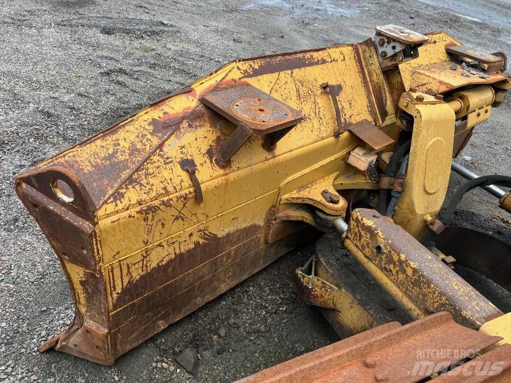 CAT D5N schaktblad Puskulevyt