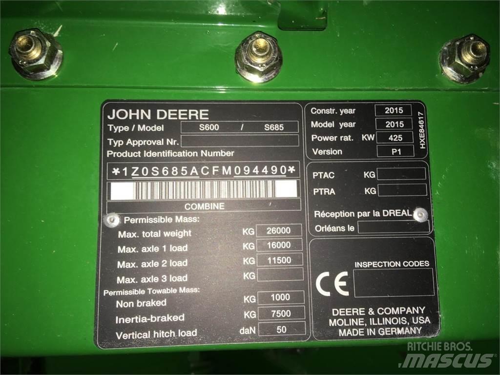 John Deere S685 Leikkuupuimurit