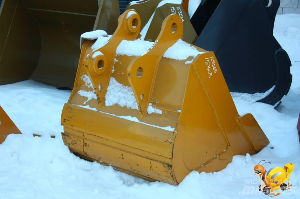 Komatsu PC 200 - 42` Kauhat