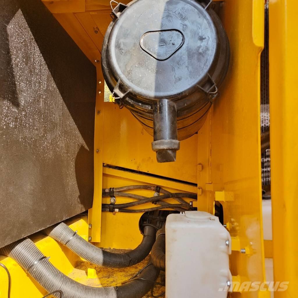 Komatsu PC 200-8 Telakaivukoneet