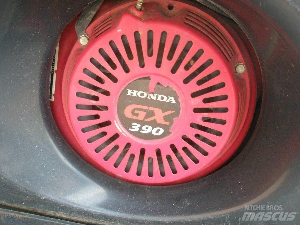 Hinowa HS701 Minidumpperit