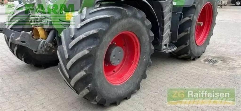 Fendt 724 vario Traktorit