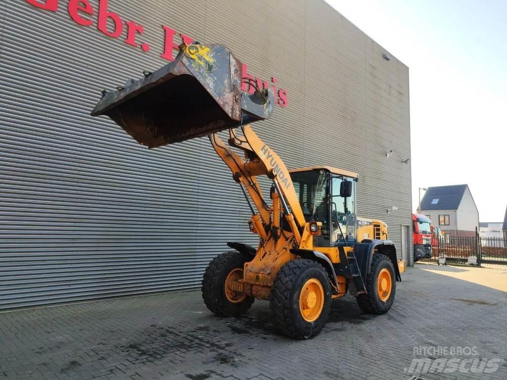 Hyundai HL 730-9 Pyöräkuormaajat