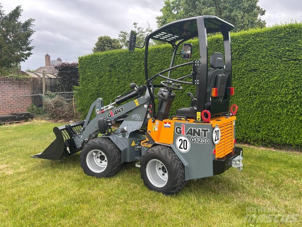 GiANT G 1200 Pienkuormaajat