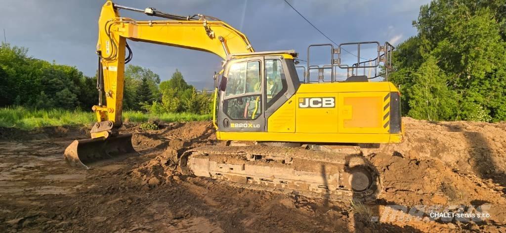 JCB 220 XL 4F Telakaivukoneet