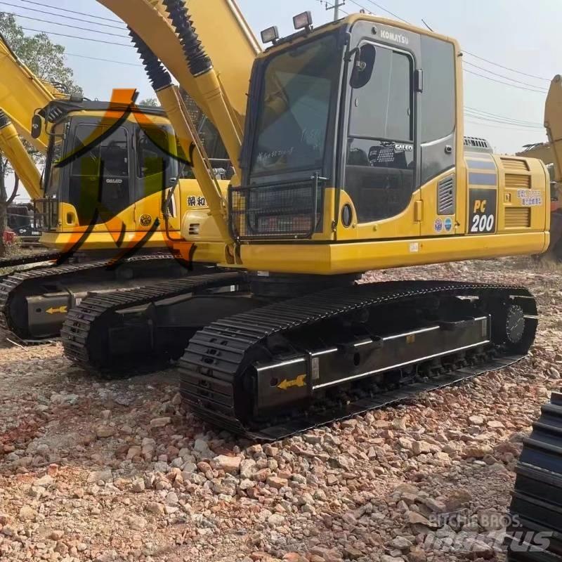 Komatsu PC 200 Telakaivukoneet