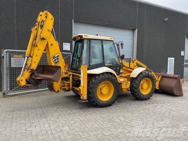 JCB 4CX Kaivurikuormaajat
