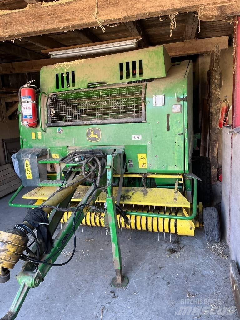 John Deere 578 Pyöröpaalaimet