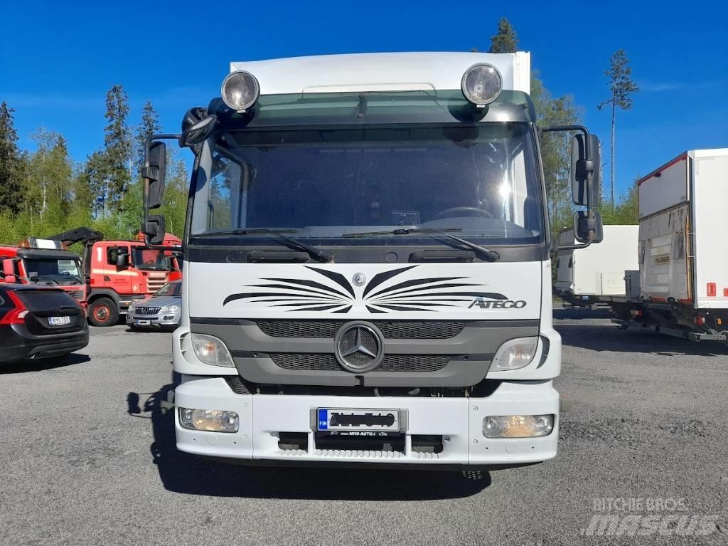 Mercedes-Benz Atego Umpikorikuorma-autot