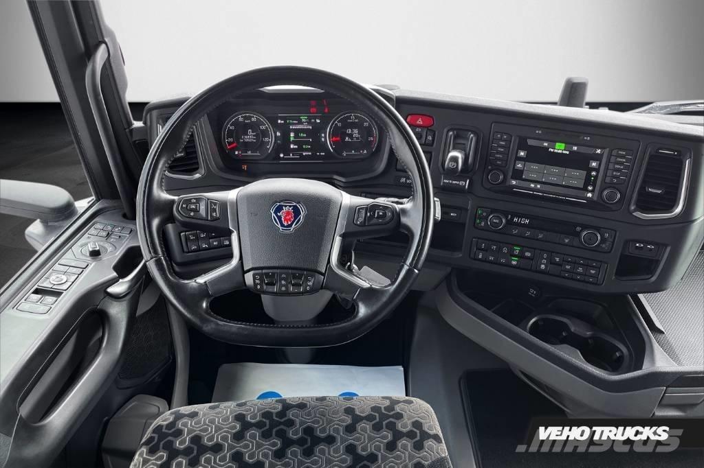 Scania R 500 6x2 Vetopöytäautot