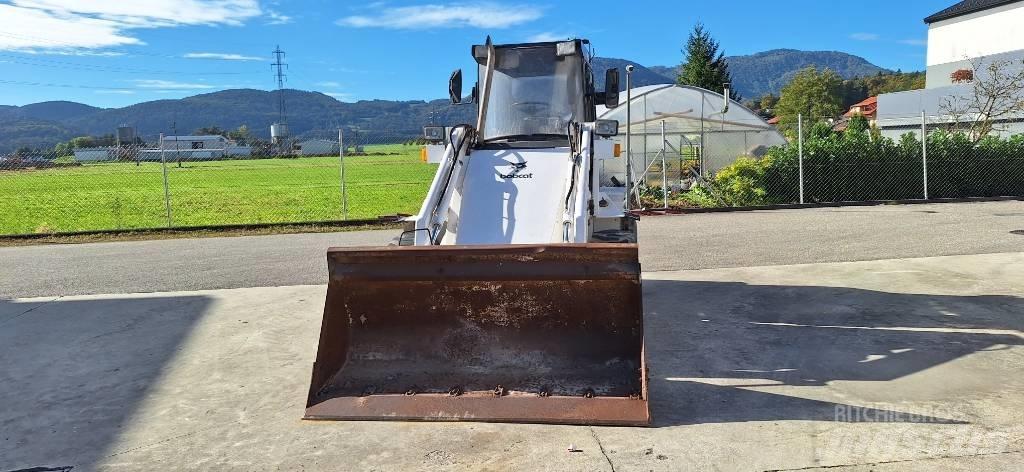 Bobcat 2400 Pyöräkuormaajat