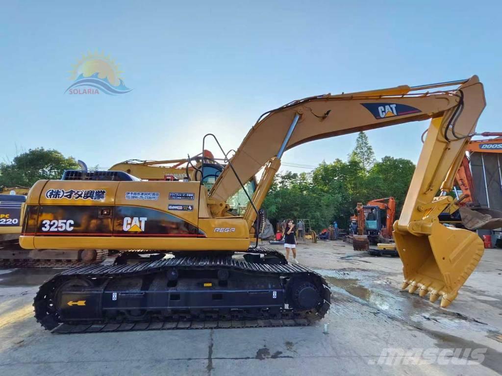 CAT 325 C Telakaivukoneet
