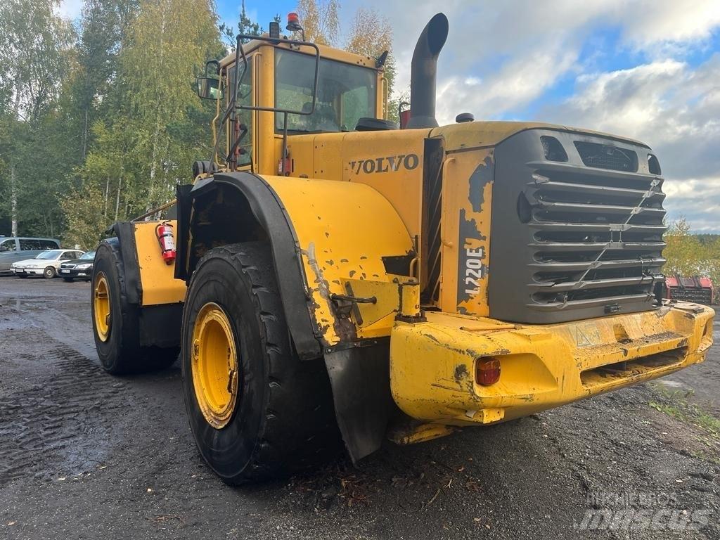 Volvo L 220 E Pyöräkuormaajat