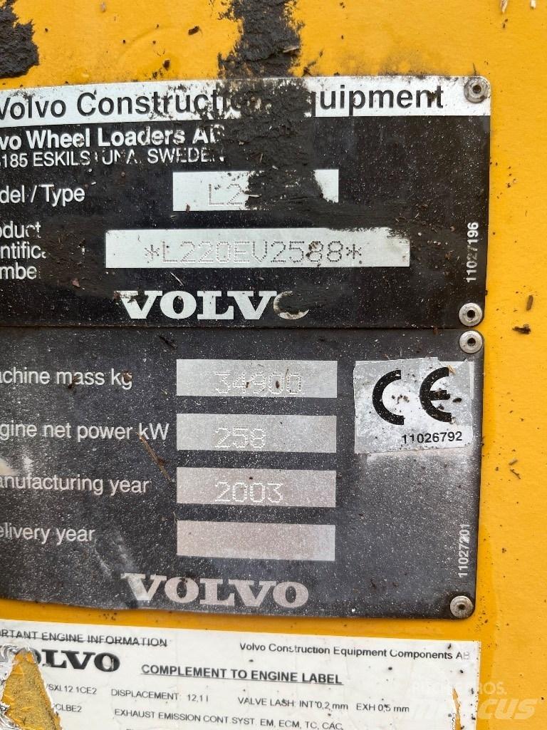 Volvo L 220 E Pyöräkuormaajat