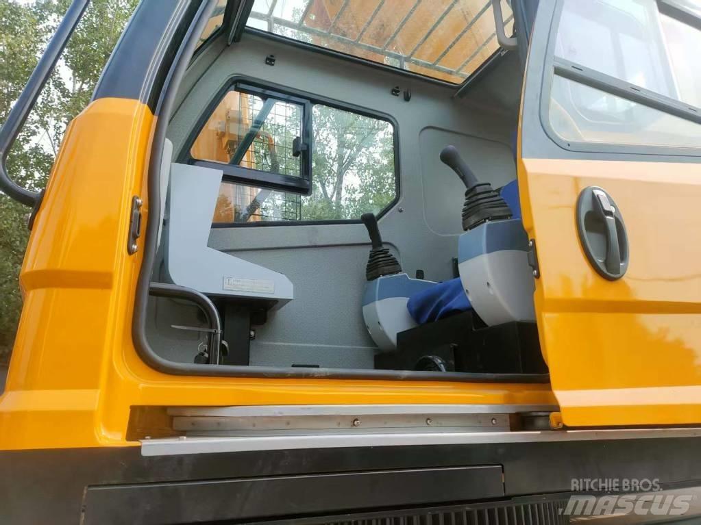 XCMG QY 50 K Mobiilinosturit