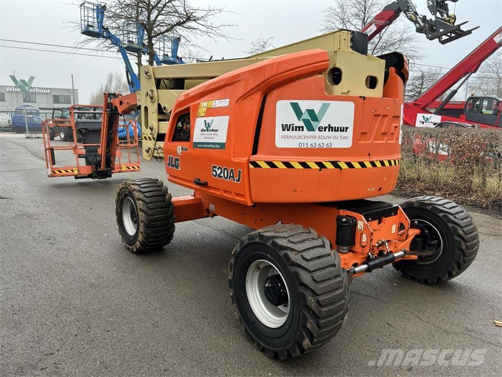 JLG 520AJ (2633) Kuukulkijat