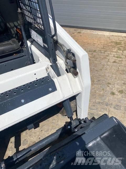 Bobcat S 100 Liukuohjatut kuormaajat