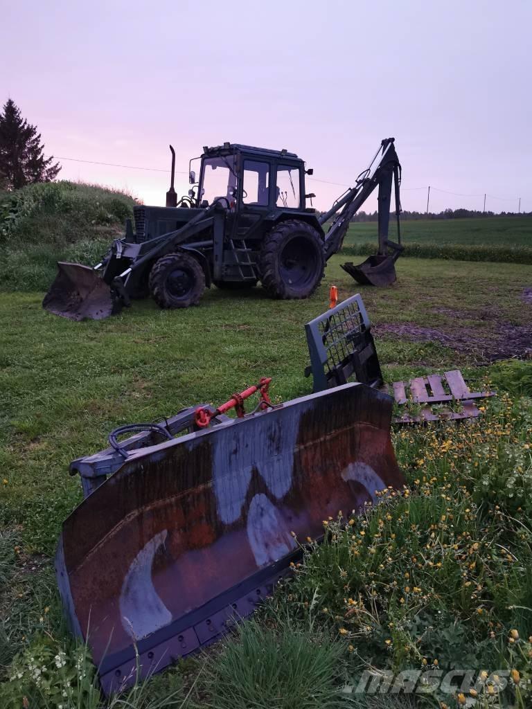 Belarus MTZ 82 Kaivurikuormaajat