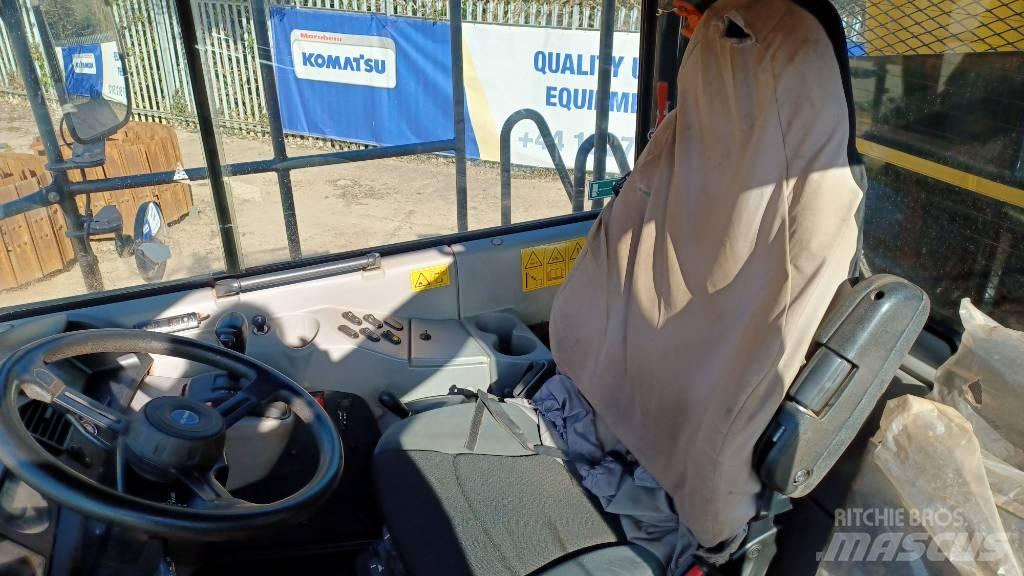 Komatsu HM300-5 Dumpperit