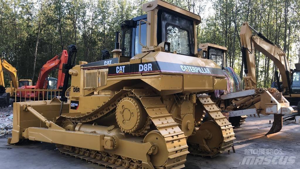 CAT D 8 R Telaketjupuskutraktorit