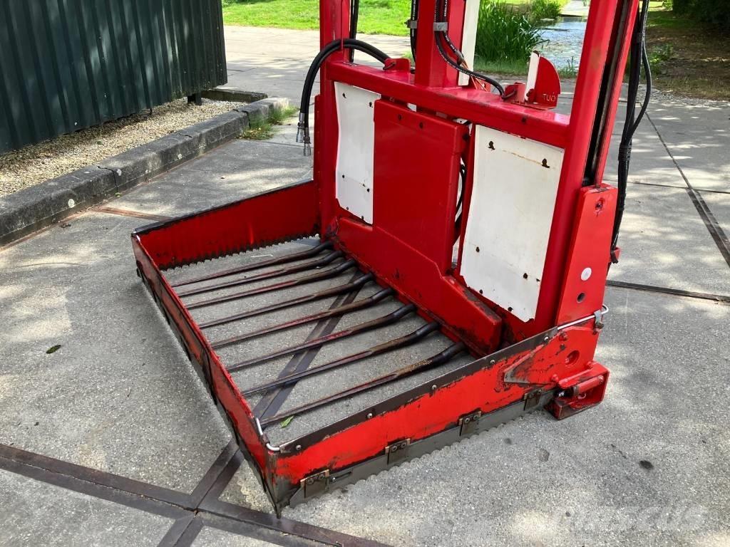 Trioliet TU-180 XL Säiliörehun purkulaitteet