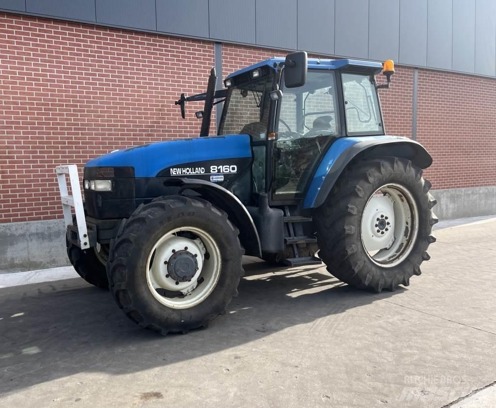New Holland 8160 Traktorit