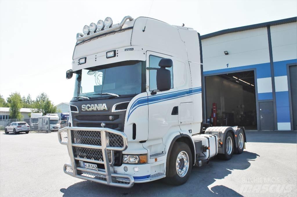 Scania R 560 6x2 Vetopöytäautot