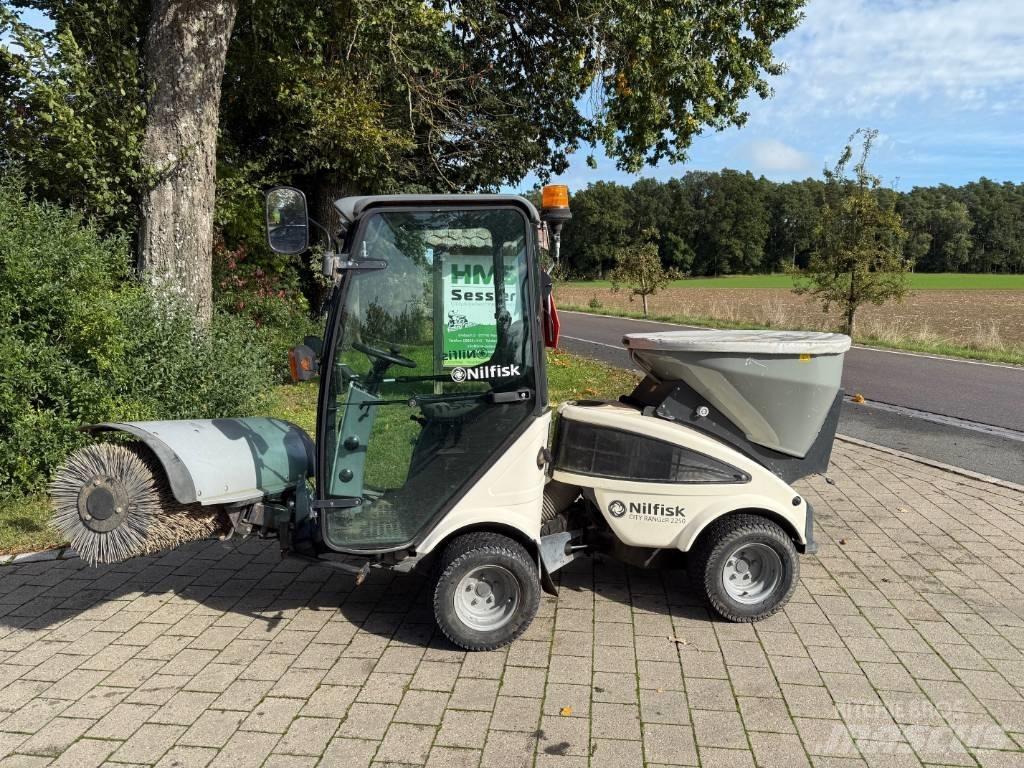 Egholm 2250 Pienet kuormainlaitteet
