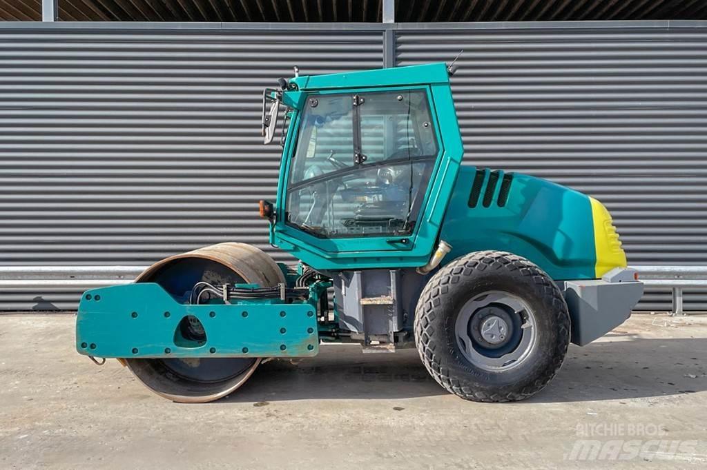 Hamm 3307 HT Yksivalssijyrät