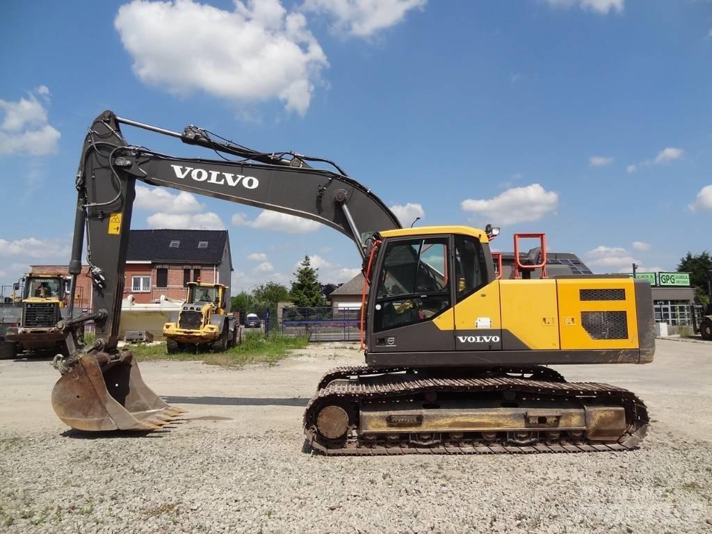 Volvo EC 220 E Telakaivukoneet