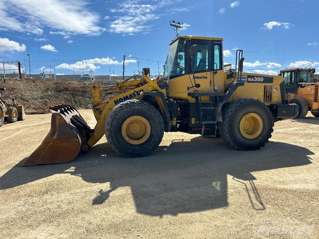 Komatsu WA 380-5 Pyöräkuormaajat