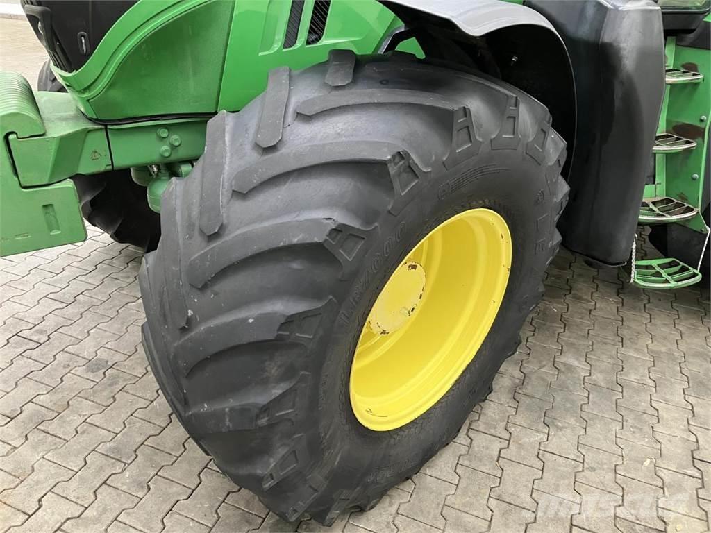 John Deere 6170R Traktorit