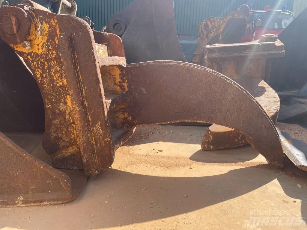  Riper escavadora Muut