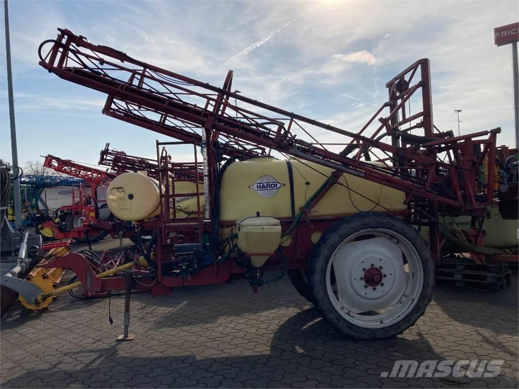 Hardi TZY 2400 Hinattavat ruiskut