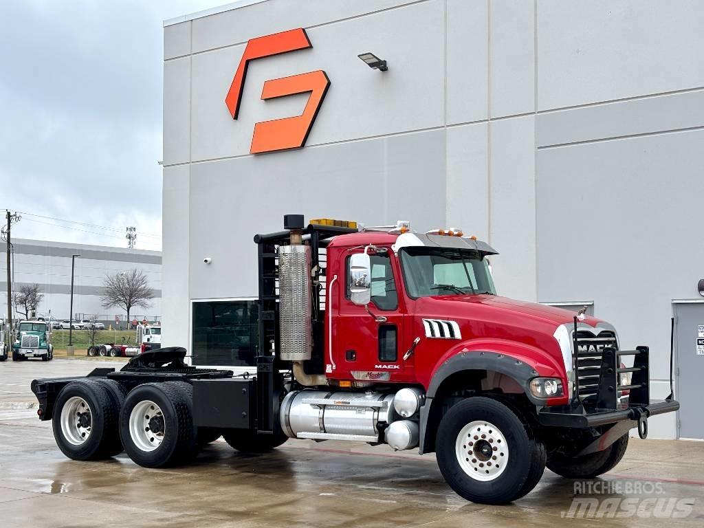 Mack Granite Hinausautot