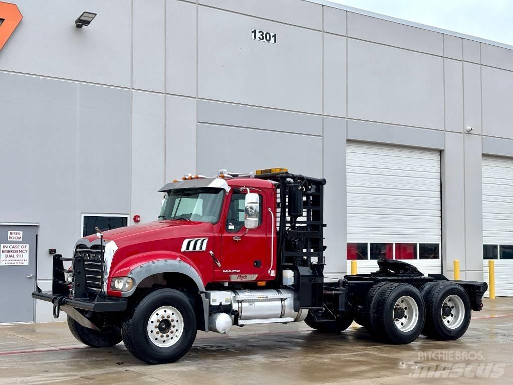 Mack Granite Hinausautot