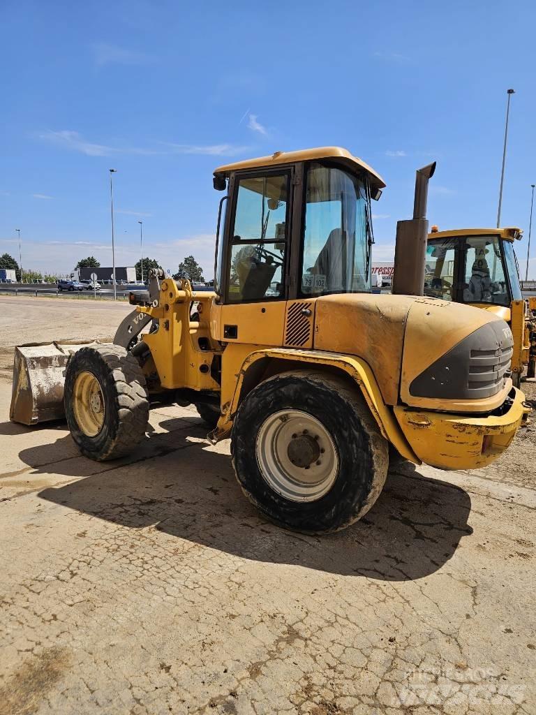 Volvo L 40 Pyöräkuormaajat