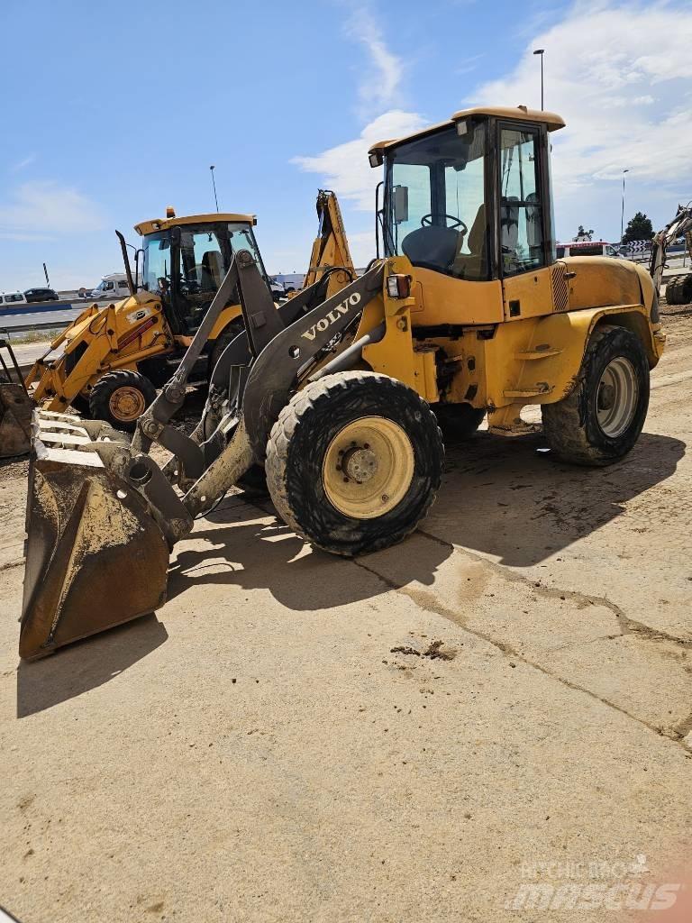 Volvo L 40 Pyöräkuormaajat