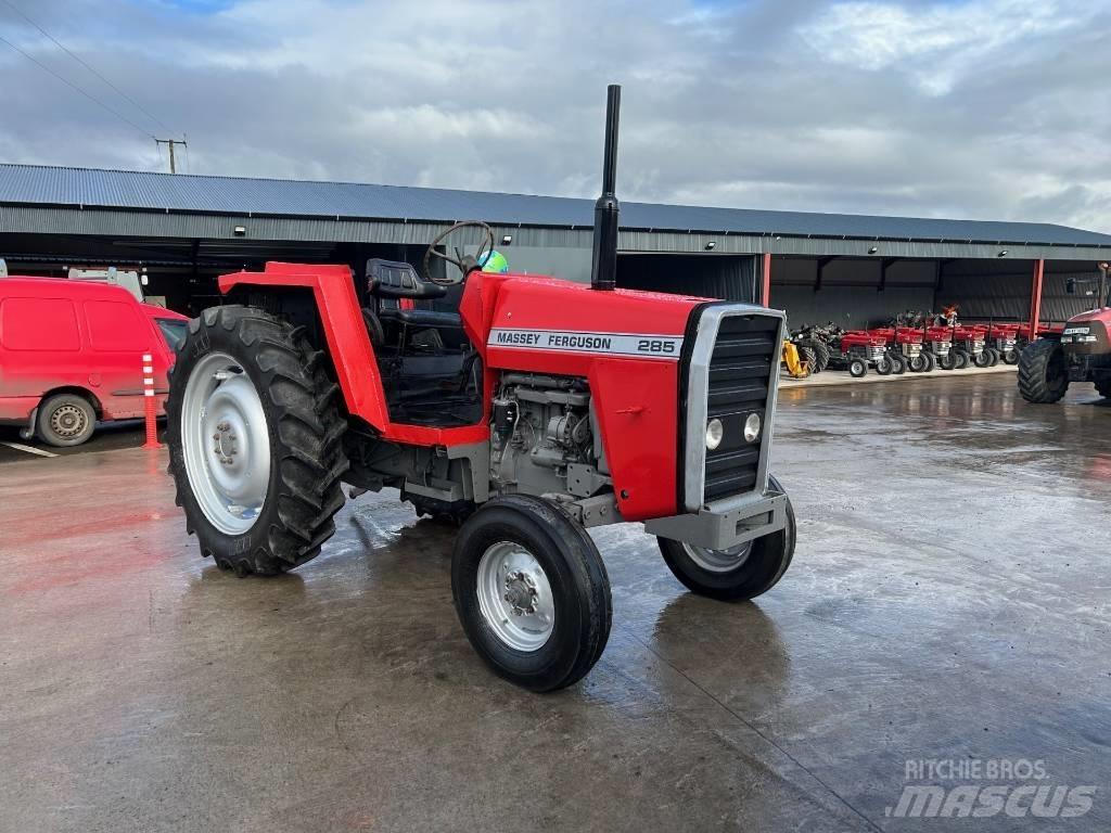 Massey Ferguson 285 Traktorit