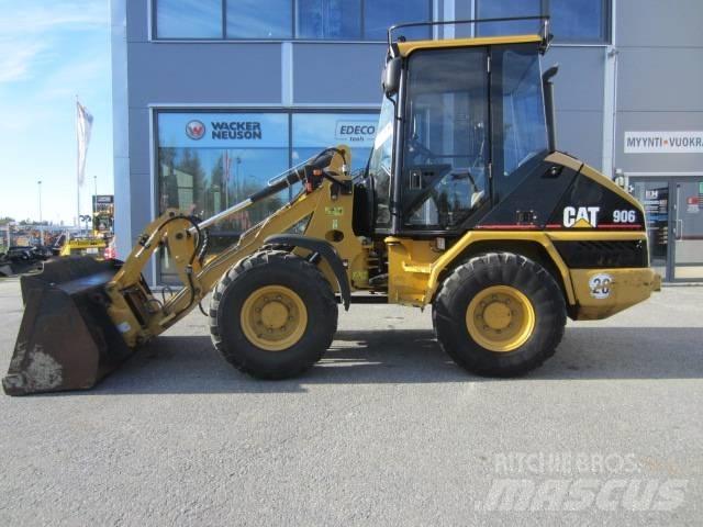 CAT 906 Pyöräkuormaajat