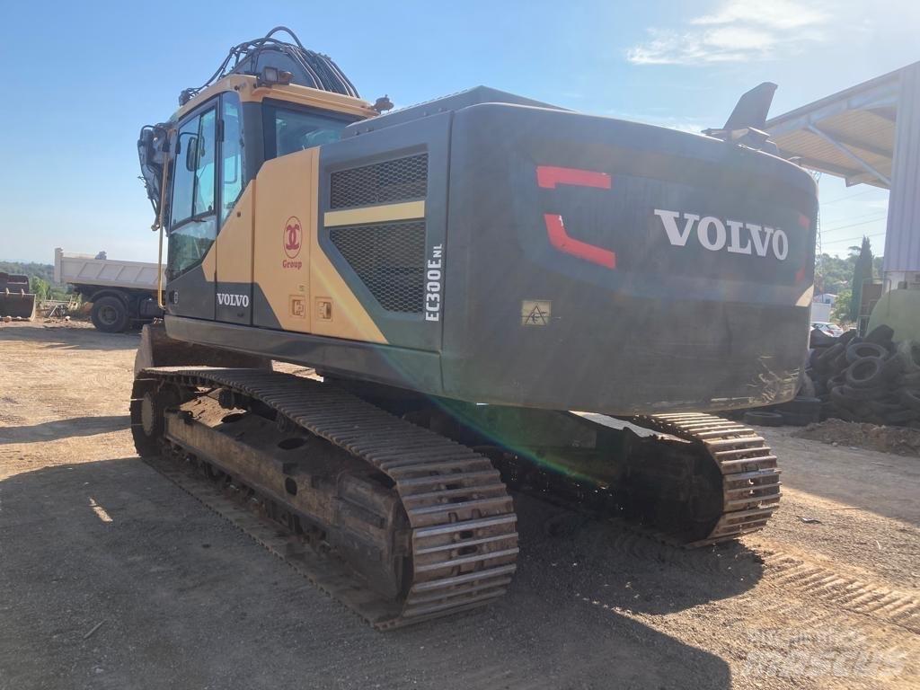 Volvo EC 300 E Telakaivukoneet